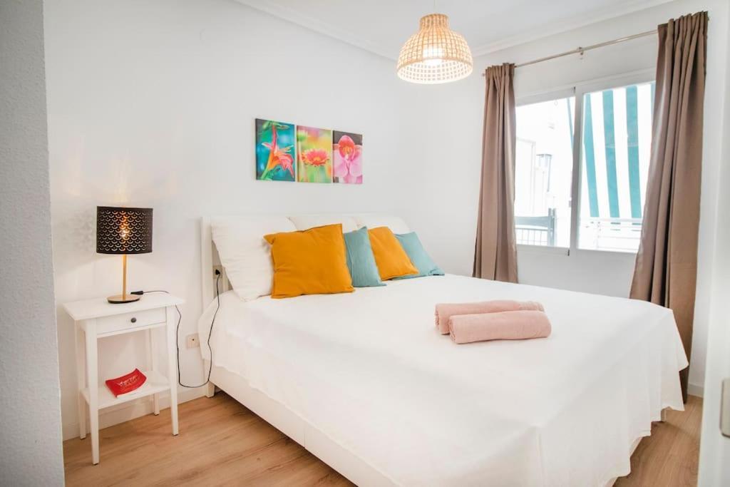 Feines Appartement Mit Hafenblick Santa Pola Extérieur photo