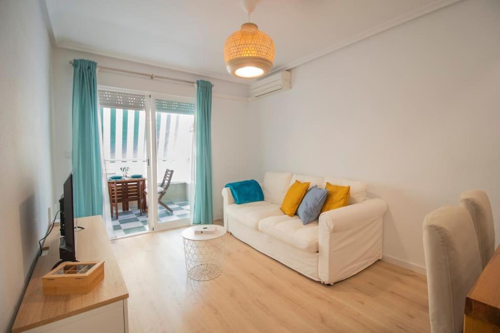 Feines Appartement Mit Hafenblick Santa Pola Extérieur photo