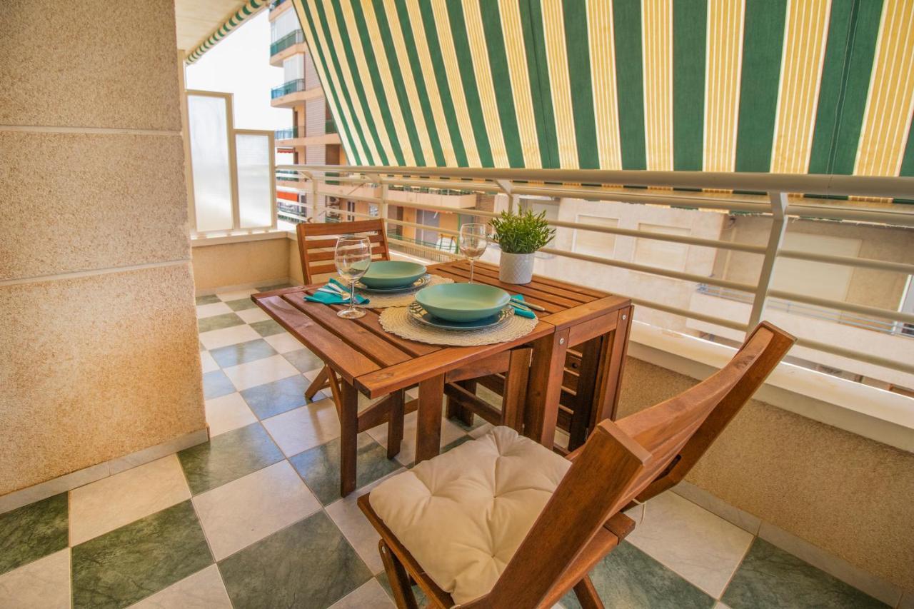 Feines Appartement Mit Hafenblick Santa Pola Extérieur photo
